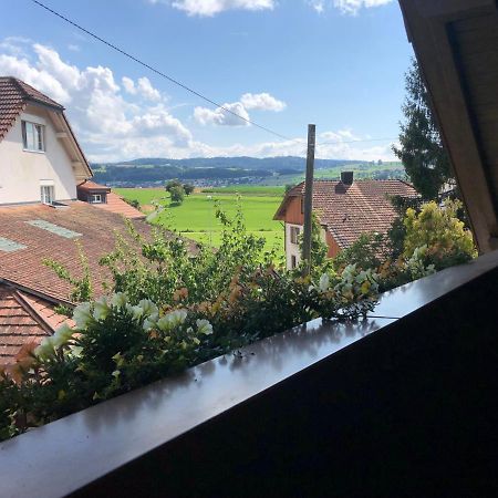 Kandis B&B Brunegg Екстериор снимка